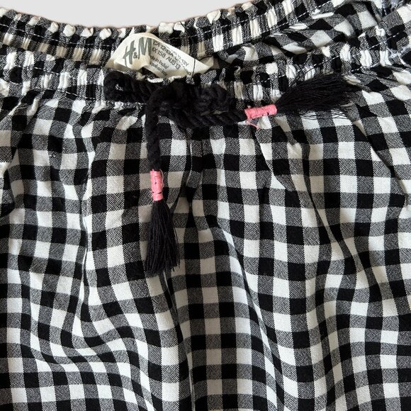 H&M BLACK & WHITE CHECKERED PEASANT STYLE PULLOVER BLOUSE GIRLS SIZE 12-13 - Picture 3 of 7
